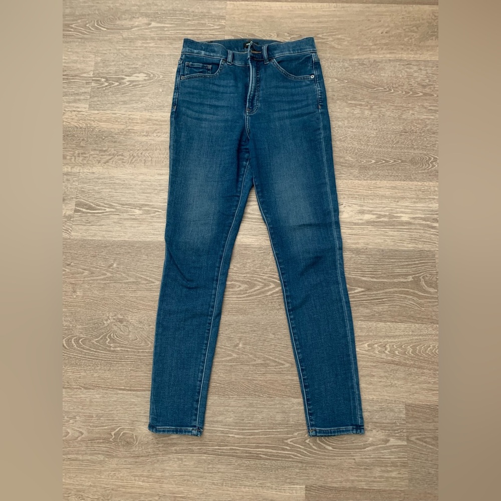 Express Women's Blue Jeans - High Rise